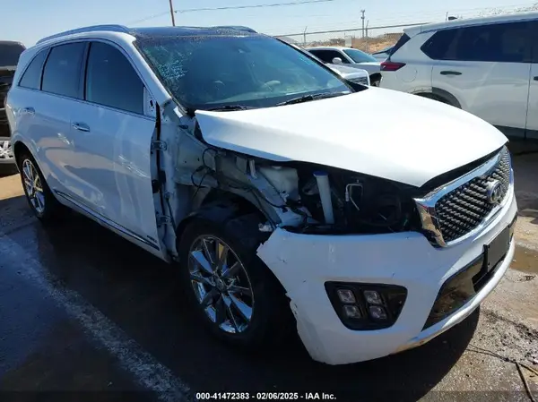 5XYPKDA57HG298644 2017 KIA SORENTO - Image 1