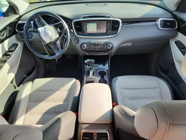 5XYPKDA57HG316186 2017 KIA SORENTO - Image 8