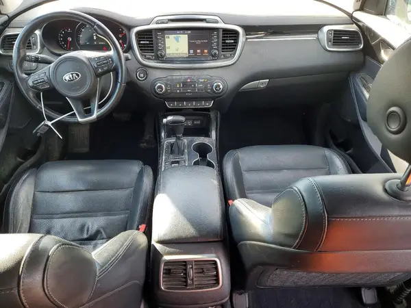 5XYPKDA57JG395851 2018 KIA SORENTO - Image 8