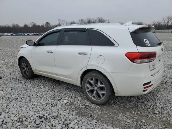 5XYPKDA57JG415029 2018 KIA SORENTO - Image 2