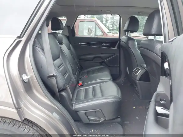 5XYPKDA57KG458089 2019 KIA SORENTO - Image 8