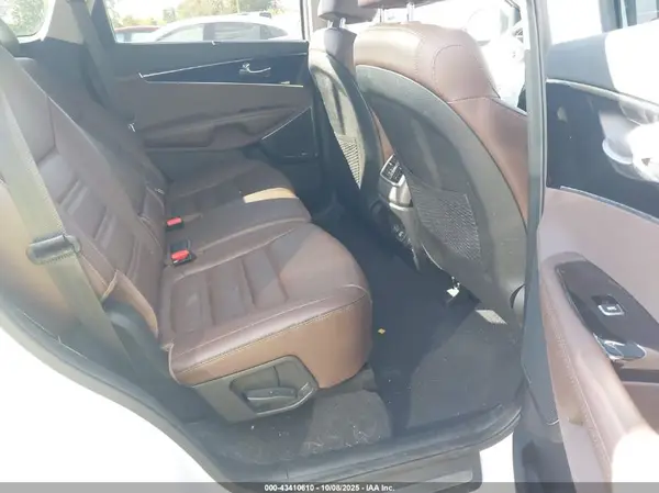 5XYPKDA57KG465169 2019 KIA SORENTO - Image 8