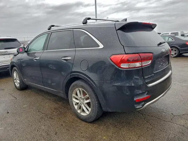 5XYPKDA58GG004408 2016 KIA SORENTO - Image 2