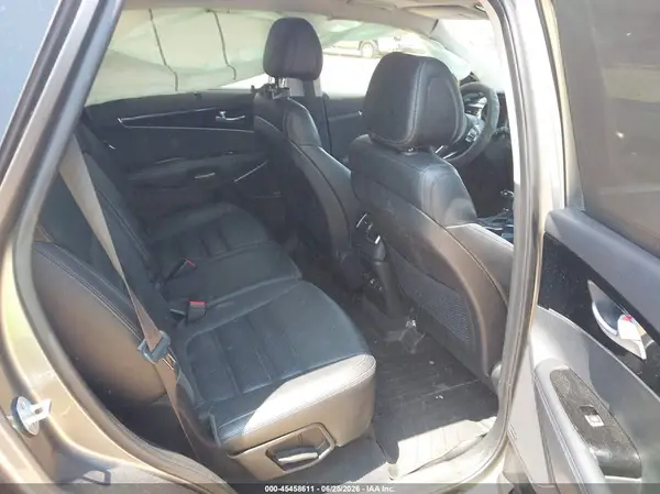 5XYPKDA58GG004912 2016 KIA SORENTO - Image 8