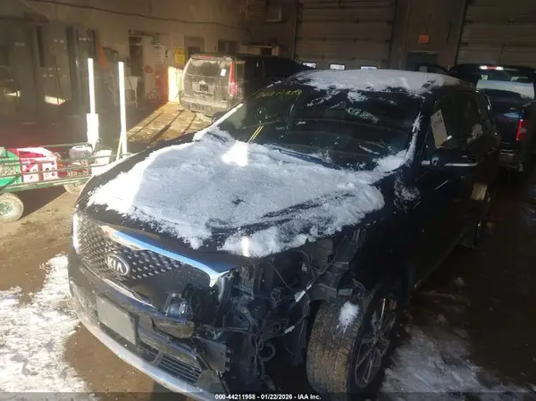 5XYPKDA58GG093493 2016 KIA SORENTO - Image 2