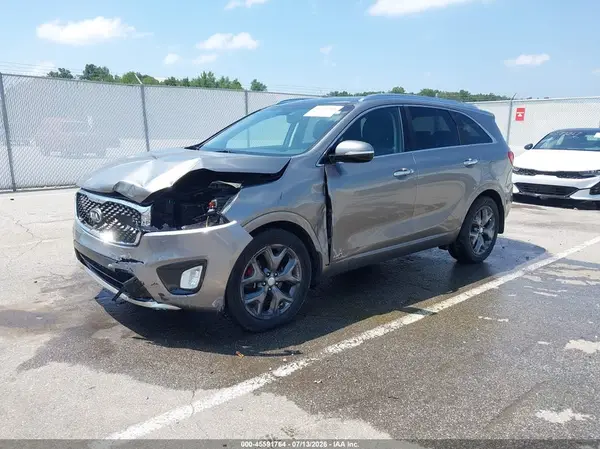 5XYPKDA58GG113564 2016 KIA SORENTO - Image 2