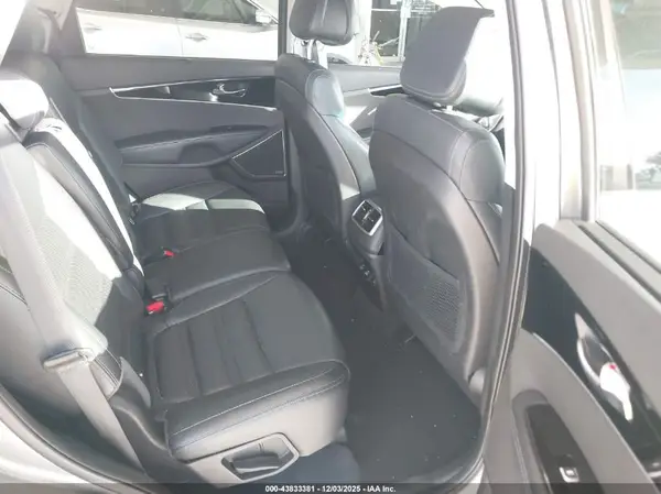 5XYPKDA58GG173439 2016 KIA SORENTO - Image 8
