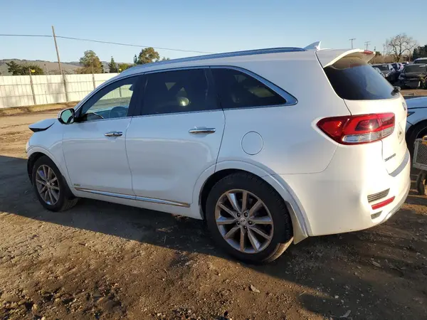 5XYPKDA58HG226657 2017 KIA SORENTO - Image 2