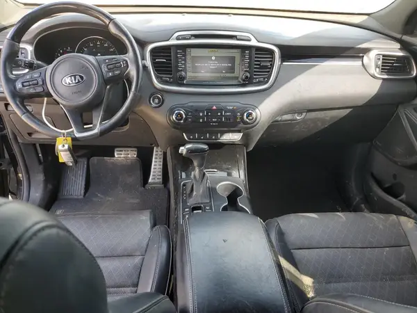 5XYPKDA58HG236802 2017 KIA SORENTO - Image 8