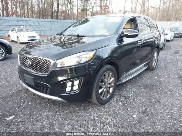 5XYPKDA58HG306041 2017 KIA SORENTO - Image 2