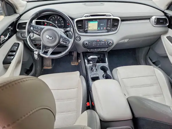 5XYPKDA58HG318576 2017 KIA SORENTO - Image 8