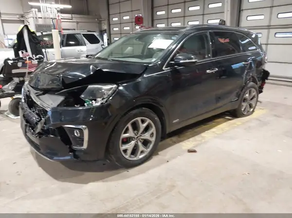 5XYPKDA58KG499217 2019 KIA SORENTO - Image 2