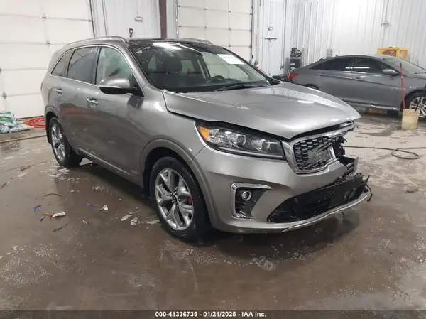 5XYPKDA58KG547704 2019 KIA SORENTO - Image 1