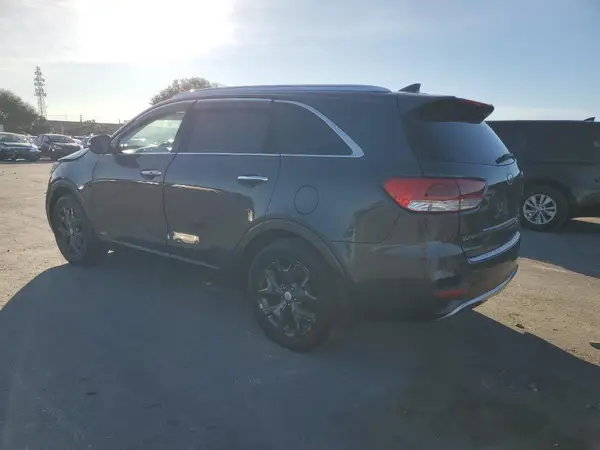 5XYPKDA59HG238137 2017 KIA SORENTO - Image 2