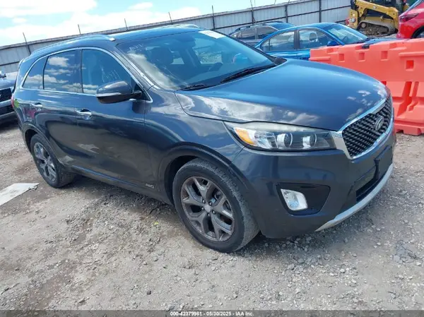 5XYPKDA59HG238803 2017 KIA SORENTO - Image 1