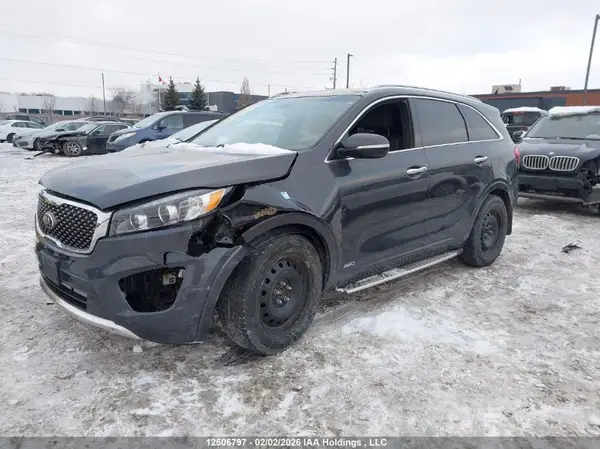 5XYPKDA59JG369834 2018 KIA SORENTO - Image 2