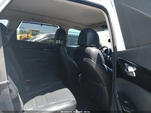 5XYPKDA59JG387279 2018 KIA SORENTO - Image 8