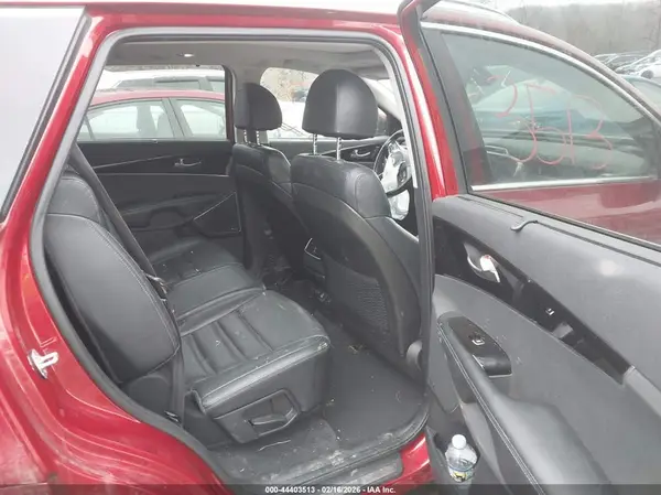 5XYPKDA59JG395074 2018 KIA SORENTO - Image 8