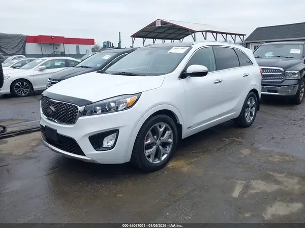 5XYPKDA59JG407191 2018 KIA SORENTO - Image 2