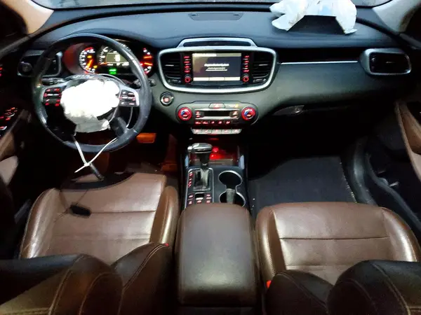 5XYPKDA59KG518602 2019 KIA SORENTO - Image 8