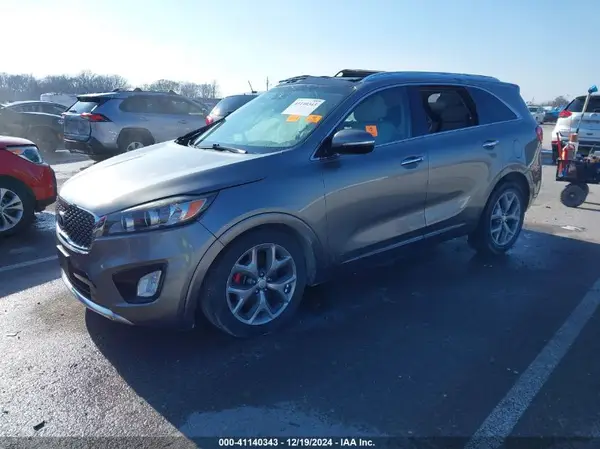 5XYPKDA5XGG018262 2016 KIA SORENTO - Image 2