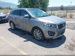 5XYPKDA5XGG088411 2016 KIA SORENTO