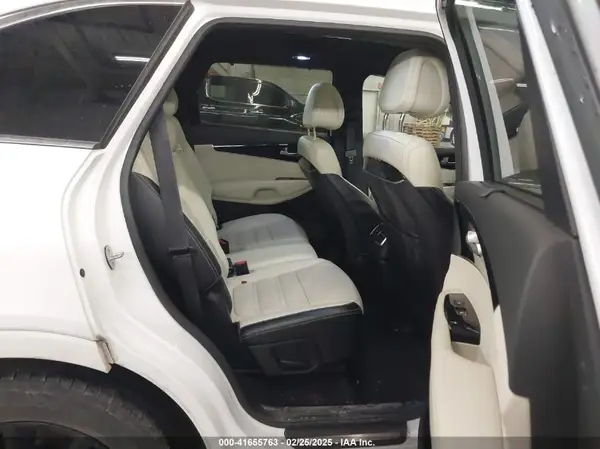 5XYPKDA5XGG093835 2016 KIA SORENTO - Image 8