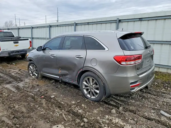 5XYPKDA5XGG098257 2016 KIA SORENTO - Image 2