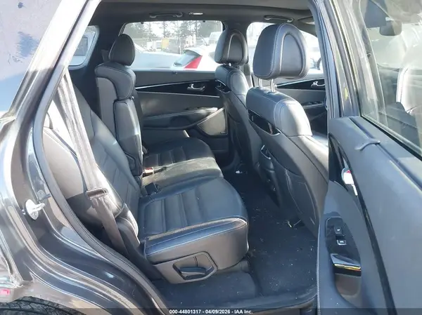 5XYPKDA5XGG099179 2016 KIA SORENTO - Image 8