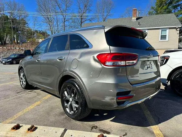 5XYPKDA5XGG104168 2016 KIA SORENTO - Image 2