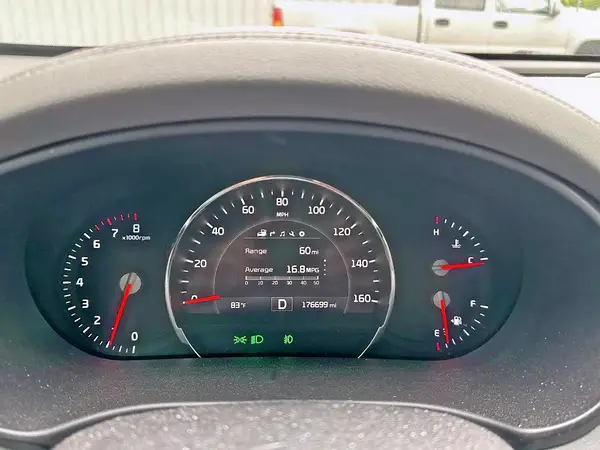 5XYPKDA5XGG112173 2016 KIA SORENTO - Image 8