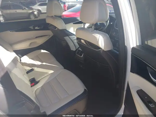 5XYPKDA5XGG141186 2016 KIA SORENTO - Image 8