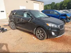 5XYPKDA5XGG173183 2016 KIA SORENTO