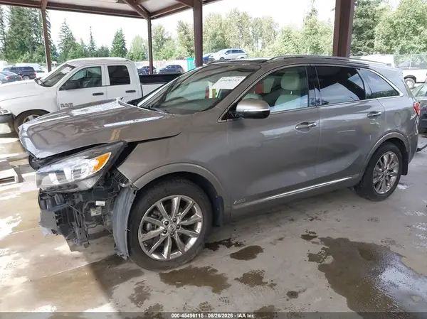 5XYPKDA5XGG180392 2016 KIA SORENTO - Image 2