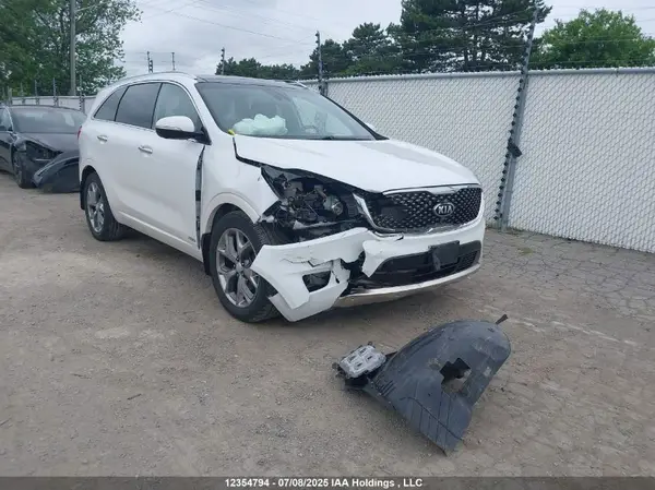 5XYPKDA5XHG237787 2017 KIA SORENTO - Image 1