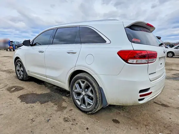 5XYPKDA5XHG239152 2017 KIA SORENTO - Image 2