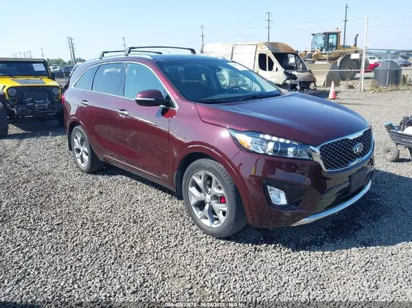 5XYPKDA5XHG307983 2017 KIA SORENTO - Image 1