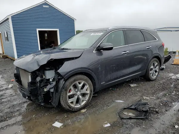 5XYPKDA5XJG367493 2018 KIA SORENTO - Image 1