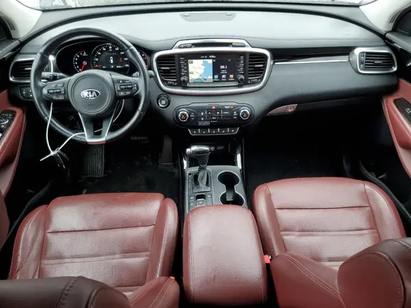5XYPKDA5XJG367493 2018 KIA SORENTO - Image 8