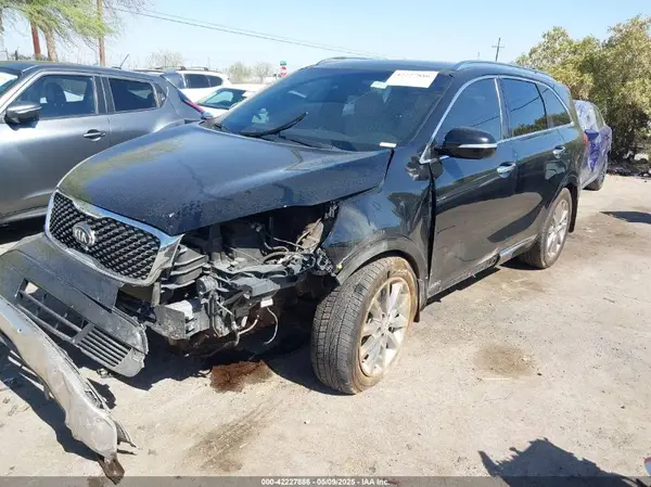 5XYPKDA5XJG371494 2018 KIA SORENTO - Image 2