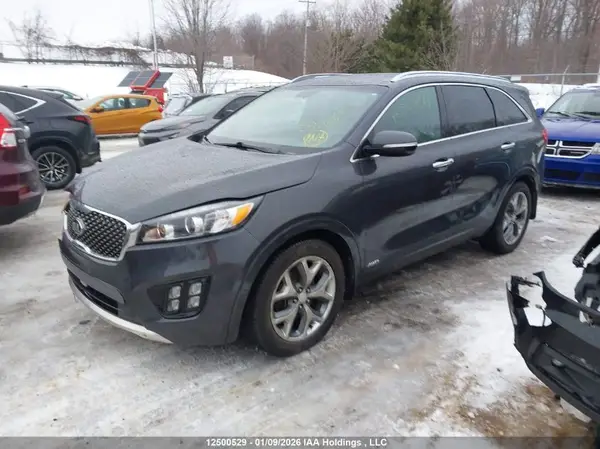 5XYPKDA5XJG371852 2018 KIA SORENTO - Image 2