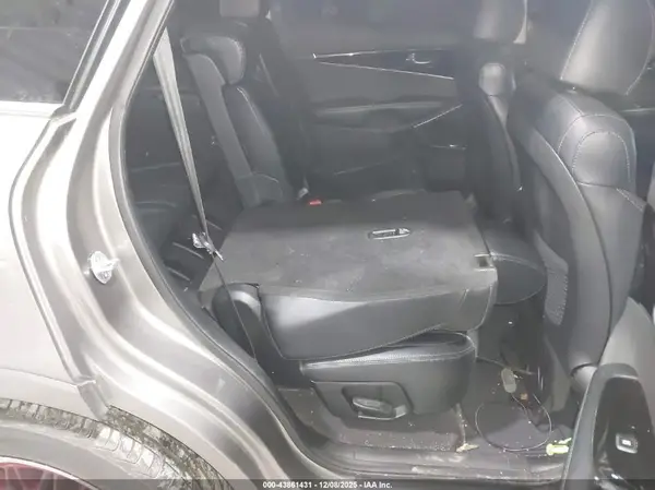 5XYPKDA5XKG547218 2019 KIA SORENTO - Image 8