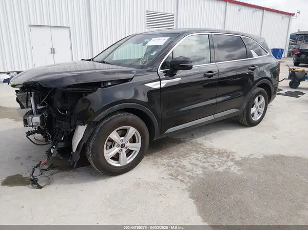 5XYRG4JC2RG279008 2024 KIA SORENTO - Image 2