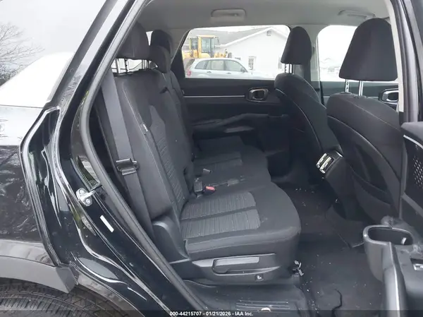 5XYRG4JC2SG398795 2025 KIA SORENTO - Image 8