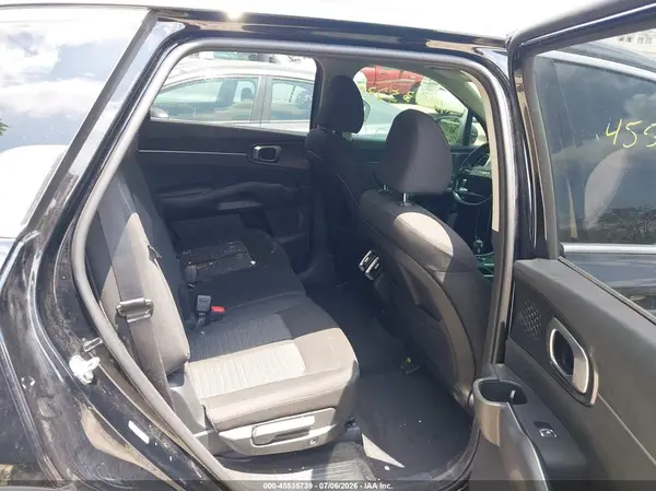 5XYRG4JC3TG424435 2026 KIA SORENTO - Image 8