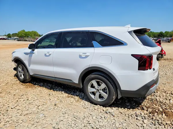 5XYRG4JC3TG442546 2026 KIA SORENTO - Image 2