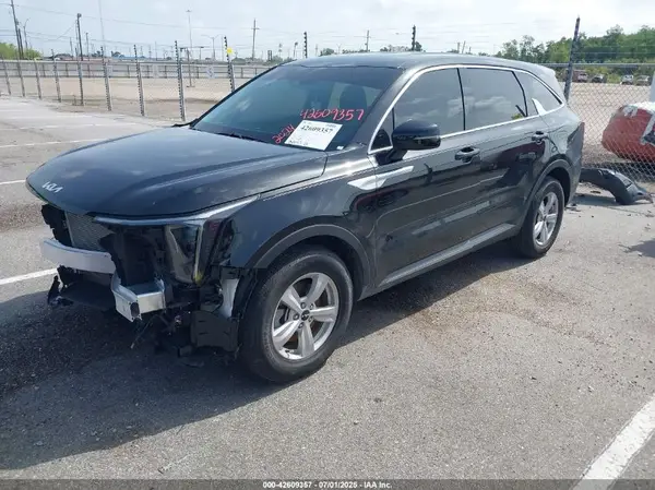 5XYRG4JC4RG282315 2024 KIA SORENTO - Image 2