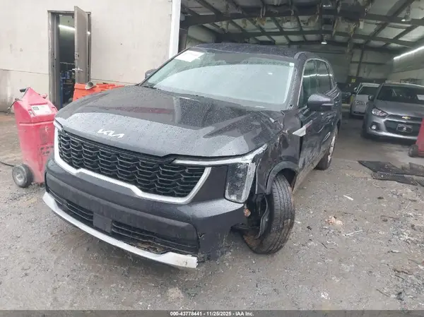 5XYRG4JC5SG339093 2025 KIA SORENTO - Image 2