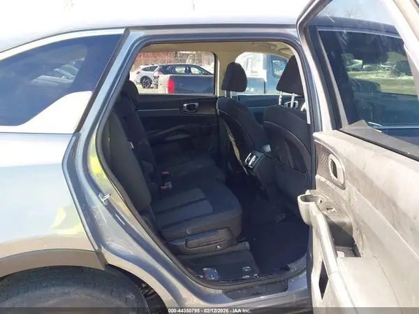5XYRG4JC6SG322772 2025 KIA SORENTO - Image 8