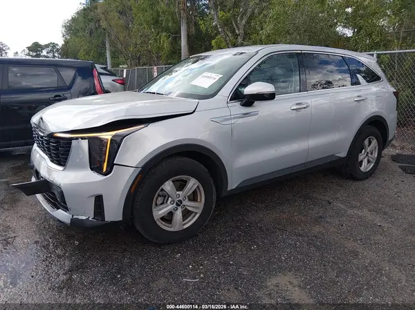 5XYRG4JC6TG425904 2026 KIA SORENTO - Image 2
